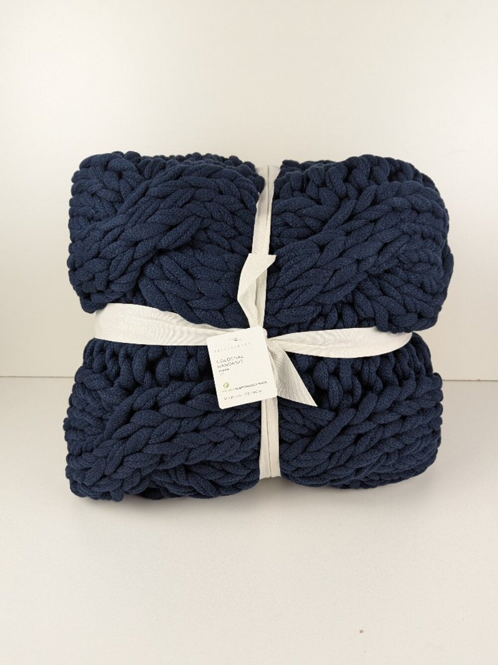 Pottery Barn Colossal Handknit Throw Jete 44"W X 56"L Navy Blue NWT. Brand NEW.
